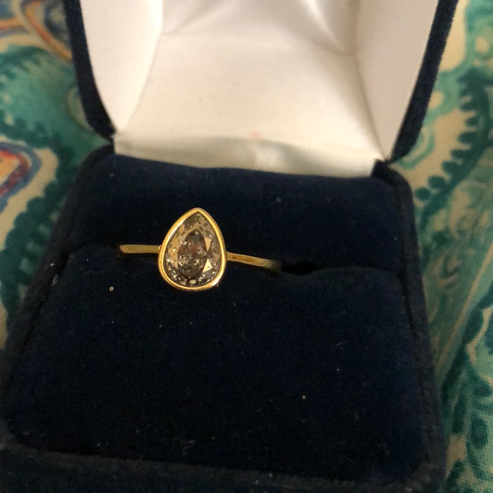 14 kt gold ring
